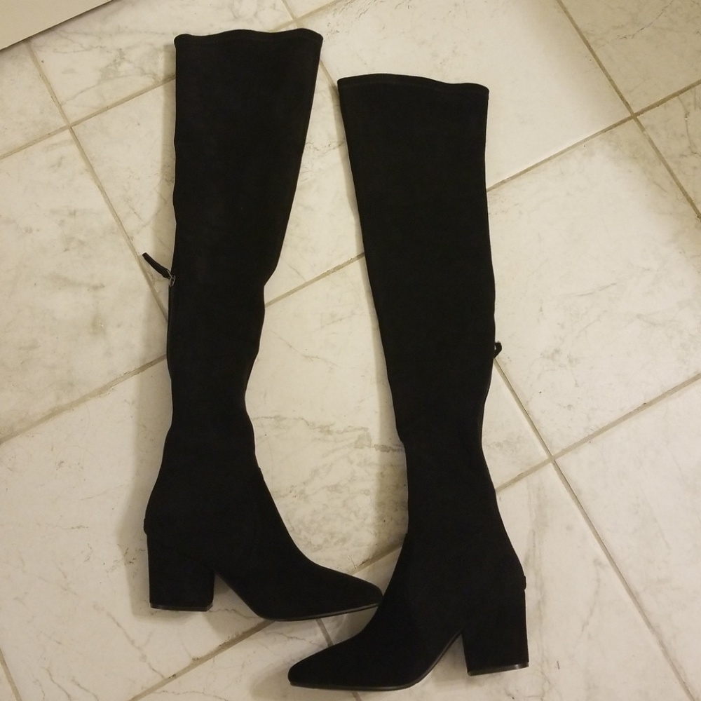 **FLASH SALE*** Goodnight Macaroon OTK boots